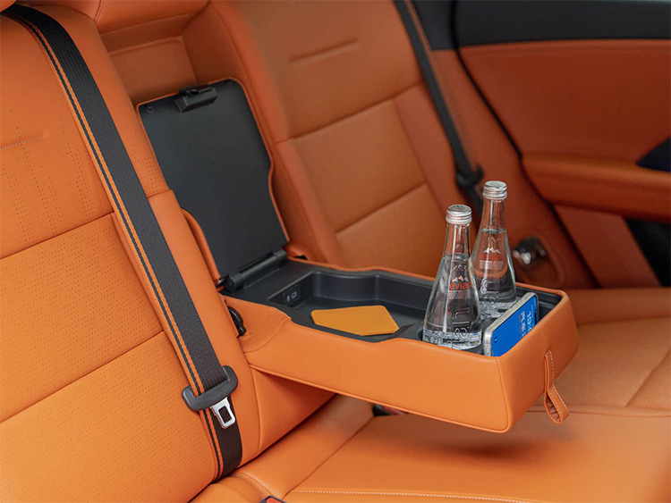 1400x1050_autohomecar__ChxkjmgLTwKAC5SeAIFras66WQQ739.png